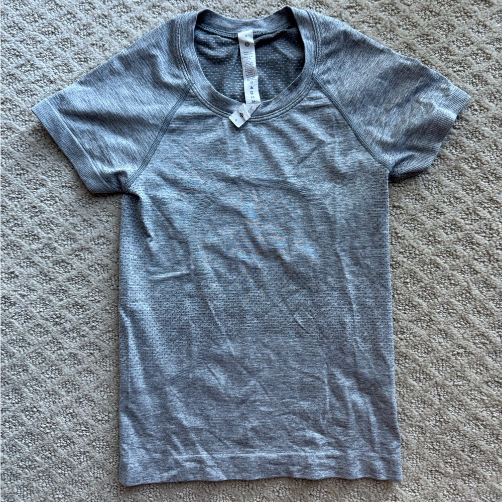 lululemon swiftly tech short sleeve race length